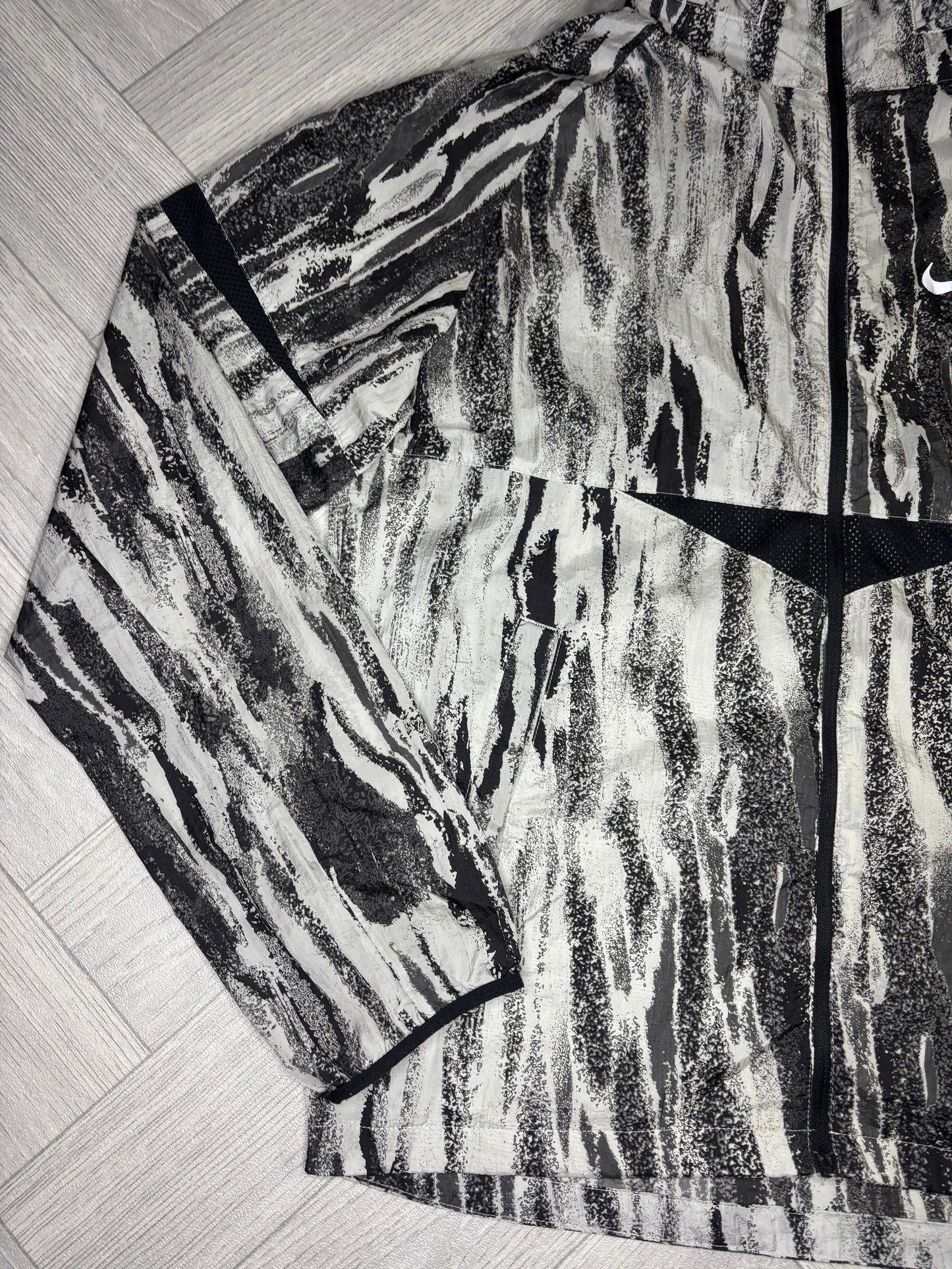 Nike Wild Run Windrunner Jacket (S)